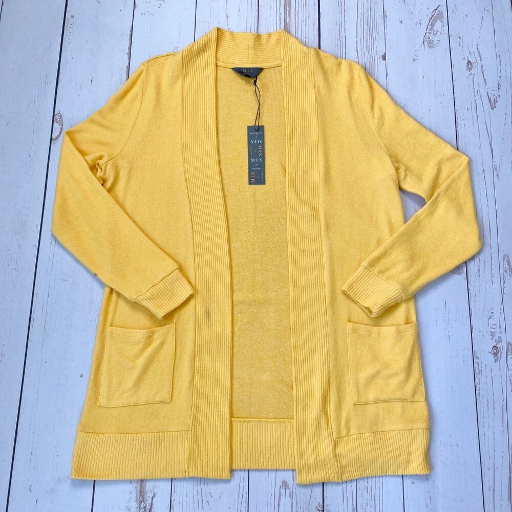 NWT - Mix by 41Hawthorne - Women’s Yellow Cardigan - Size Medium